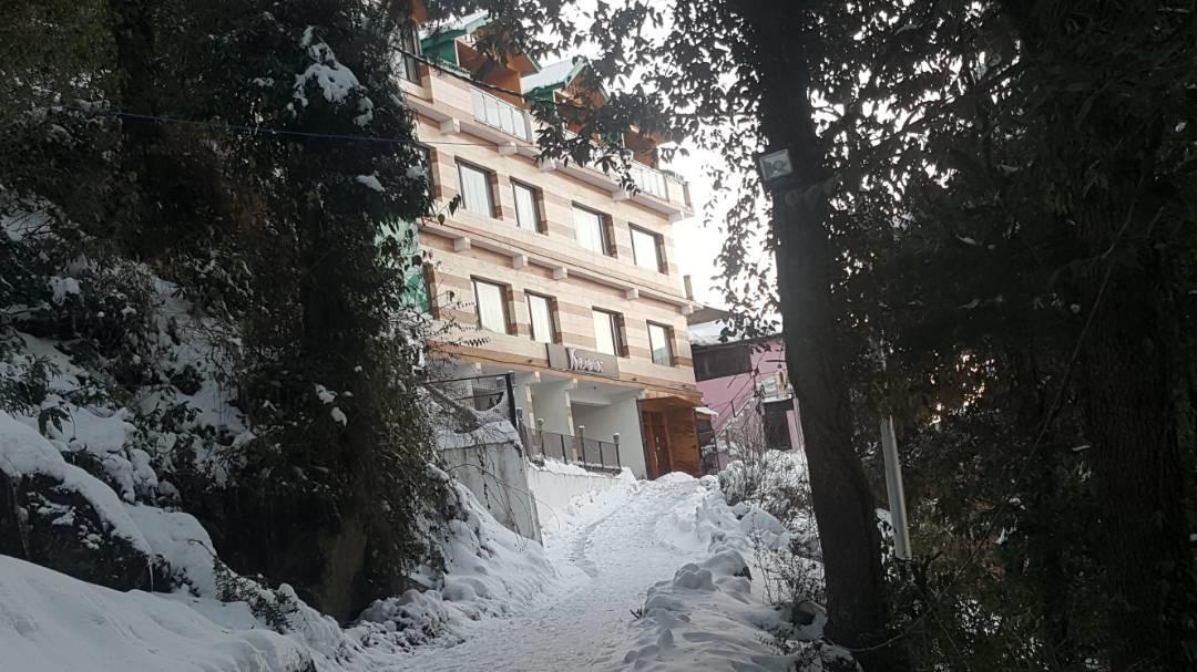 Hotel Kayanat Dalhousie Esterno foto