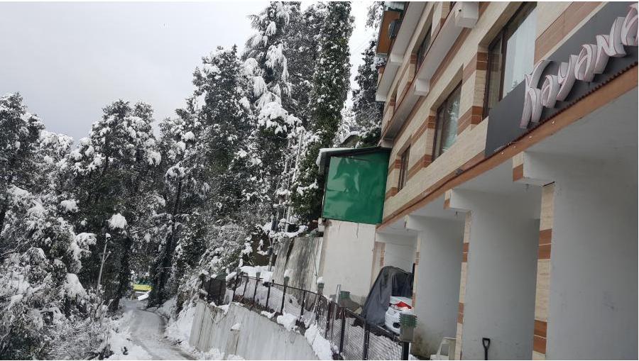 Hotel Kayanat Dalhousie Esterno foto